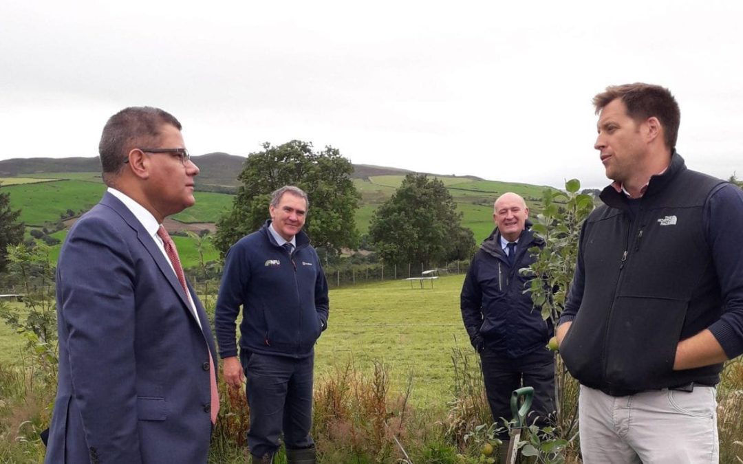 Welsh poultry farmer hosts business secretary
